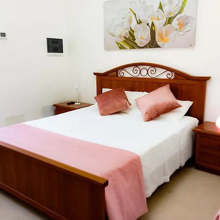 La Fontana Montalbano (Apulia)